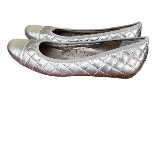 Vaneli Serene Gold Quilted Ballet Flat 9.5 - Picture 4 of 13